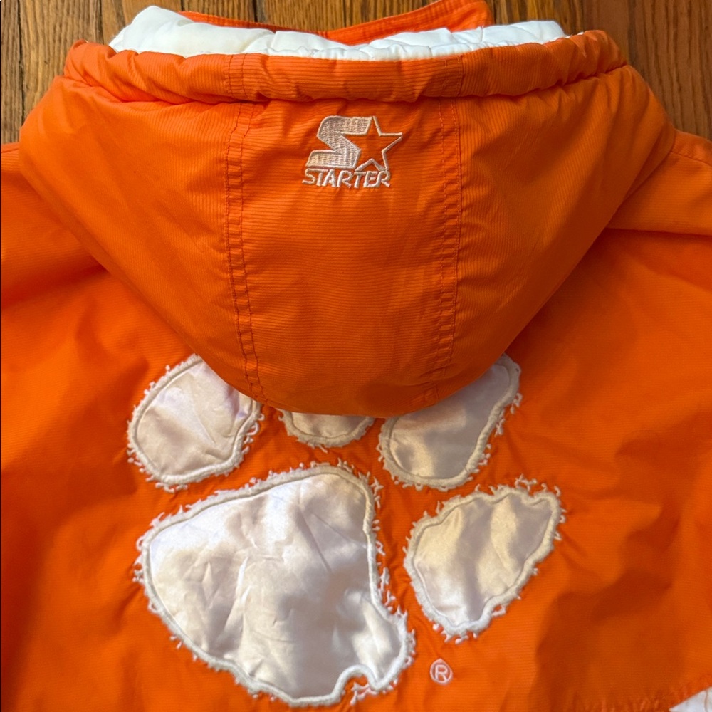 90’s Clemson STARTER Vintage Puffer Jacket - Picture 10 of 16